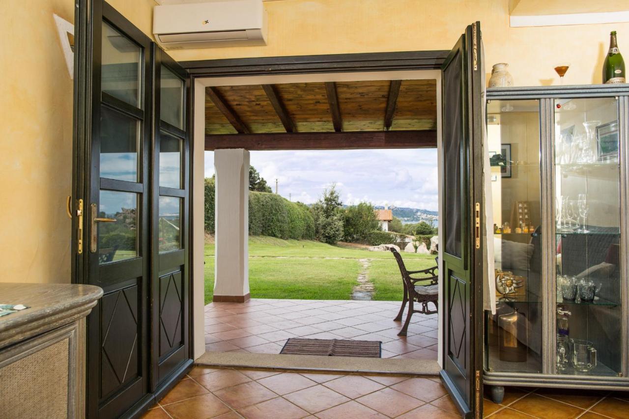 באיה סרדיניה Villa Iris With Pool מראה חיצוני תמונה