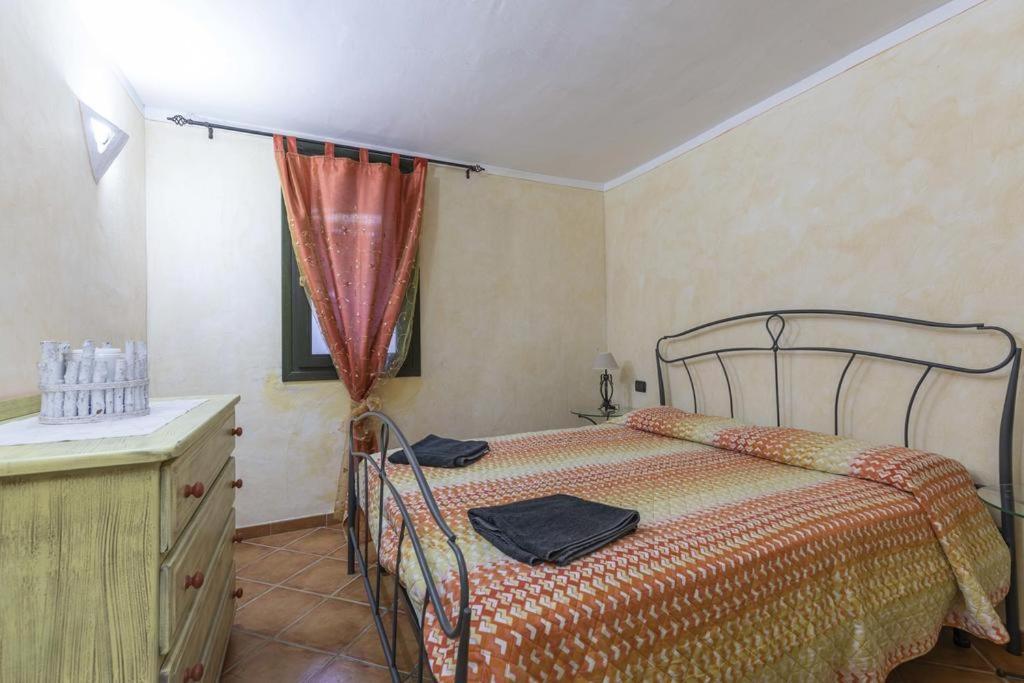 באיה סרדיניה Villa Iris With Pool חדר תמונה